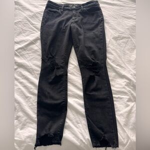 Universal Thread Black Distressed Skinny Jeans